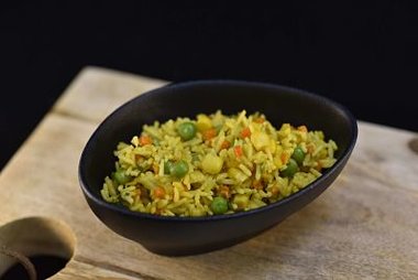 Oosterse rijst met fijne groentjes 10,00 €/kg